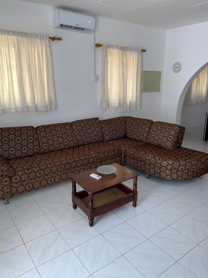 Swiss Garden House In Kerr Sering With Full Private Compound Серекунда Екстериор снимка