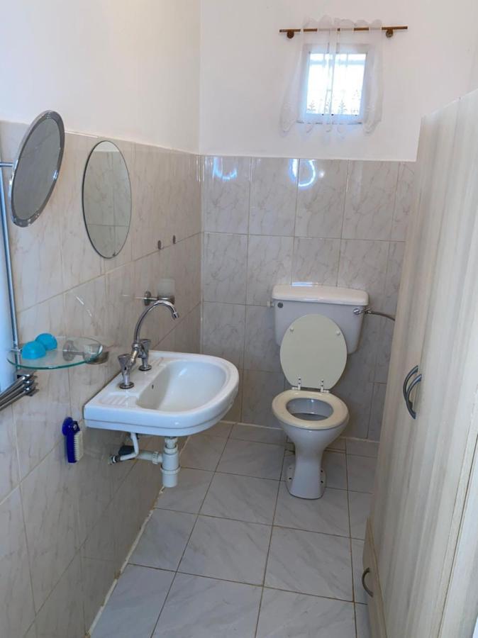 Swiss Garden House In Kerr Sering With Full Private Compound Серекунда Екстериор снимка